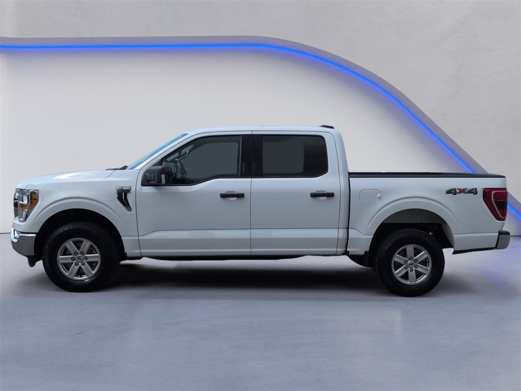 Used 2021 Oxford White Ford XLT image 12