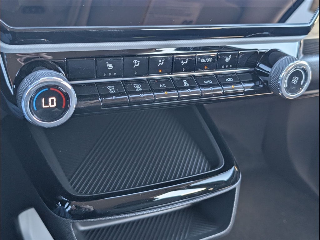 New 2027 Sterling Gray Metallic Chevrolet LT image 12