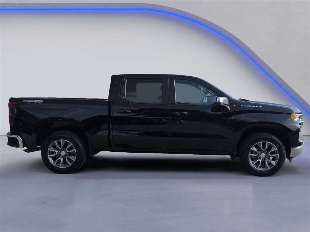 Used 2024 Black Chevrolet LT image 12