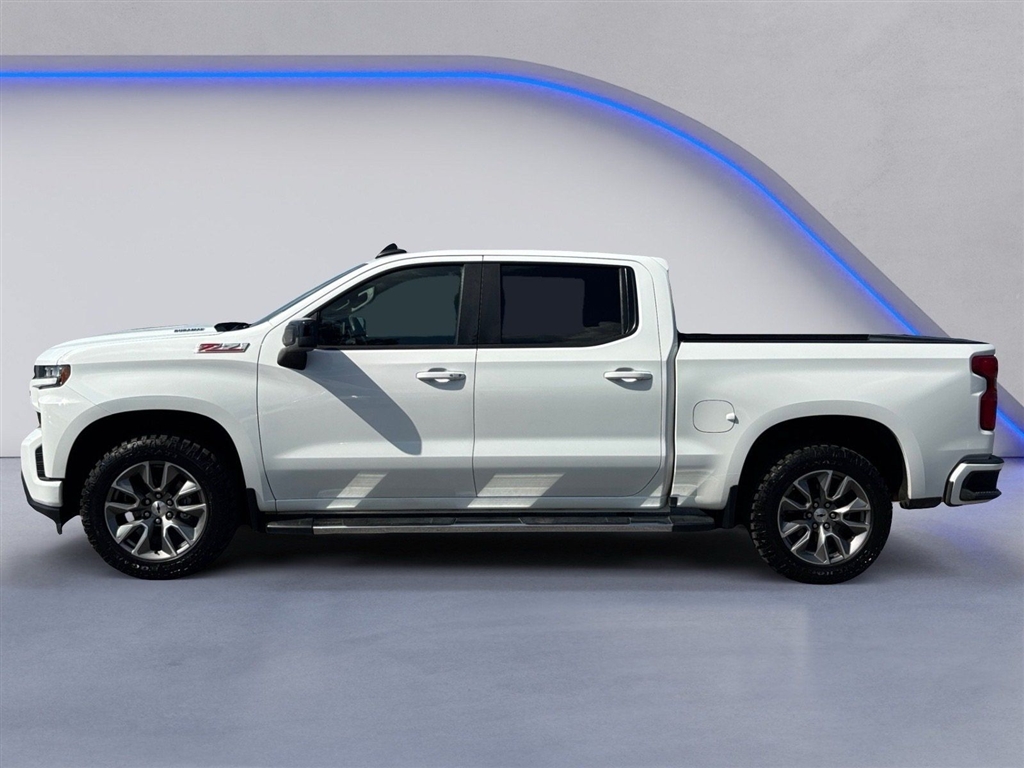 Used 2022 Summit White Chevrolet RST image 12