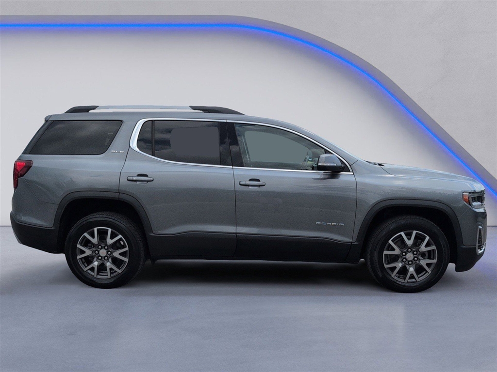 Used 2020 Satin Steel Metallic GMC SLE image 12