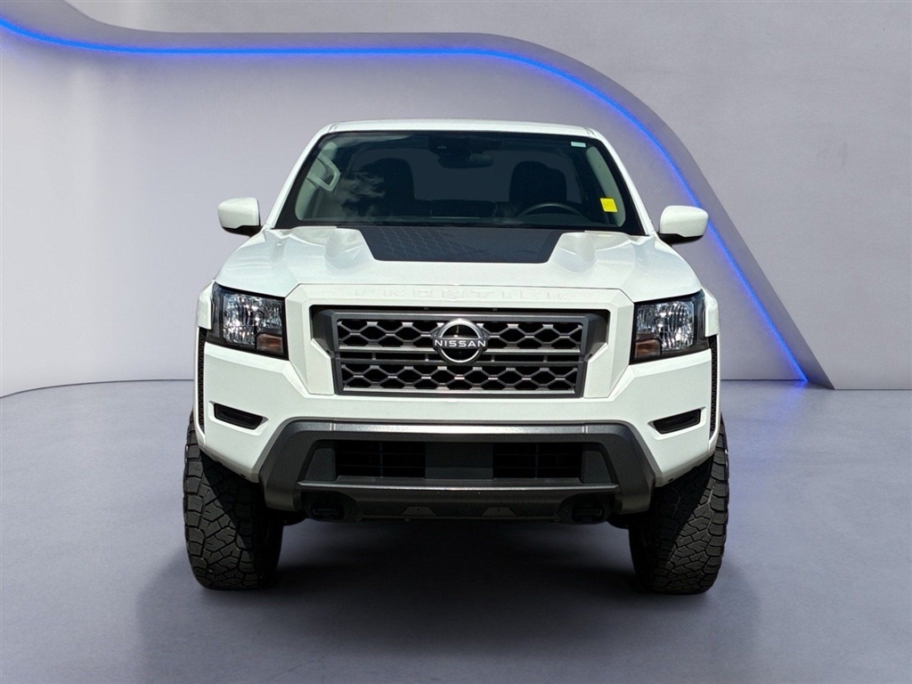 Used 2023 Glacier White Nissan SV image 12