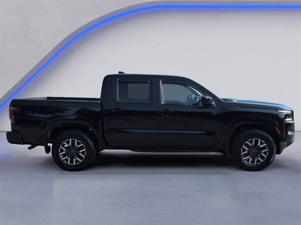 Used 2024 Super Black Nissan SL image 12