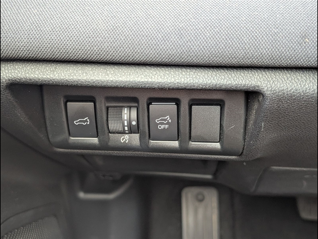 Used 2023 Crystal White Pearl Subaru Premium image 12
