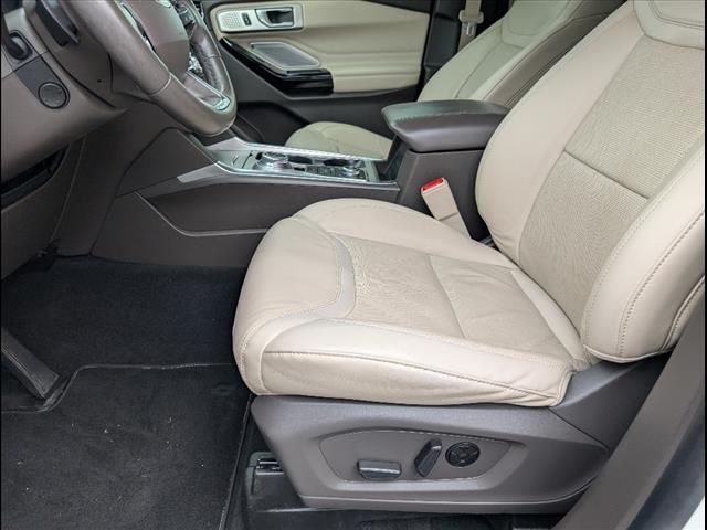 2021 Ford Explorer Platinum