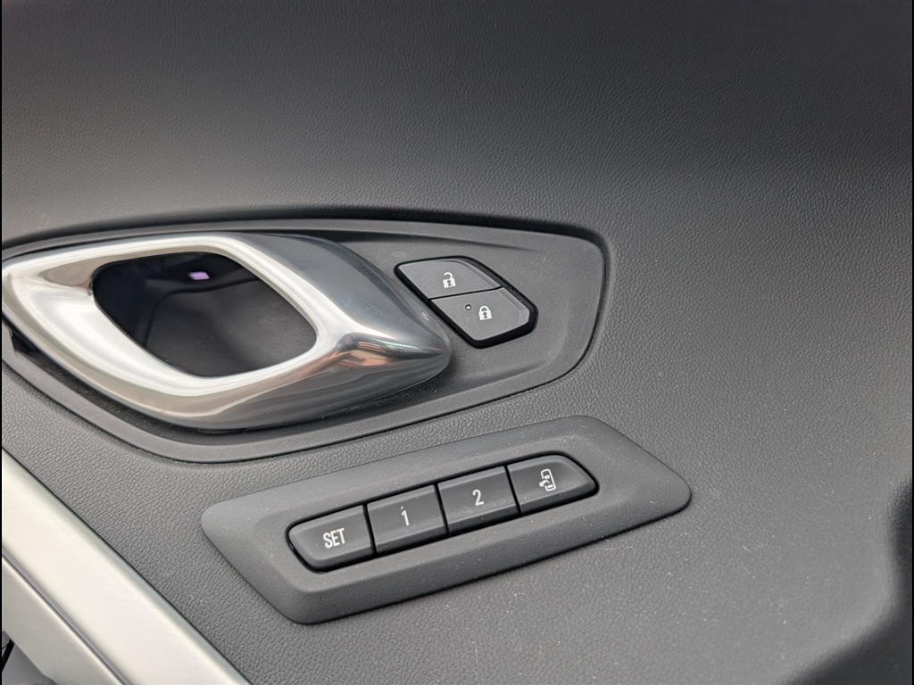 Used 2018 Garnet Red Tintcoat Chevrolet ZL1 image 13