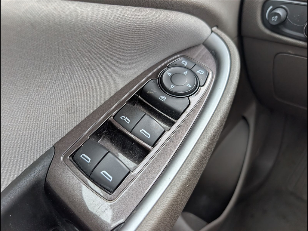 Used 2022 Mineral Gray Metallic Chevrolet LT image 13