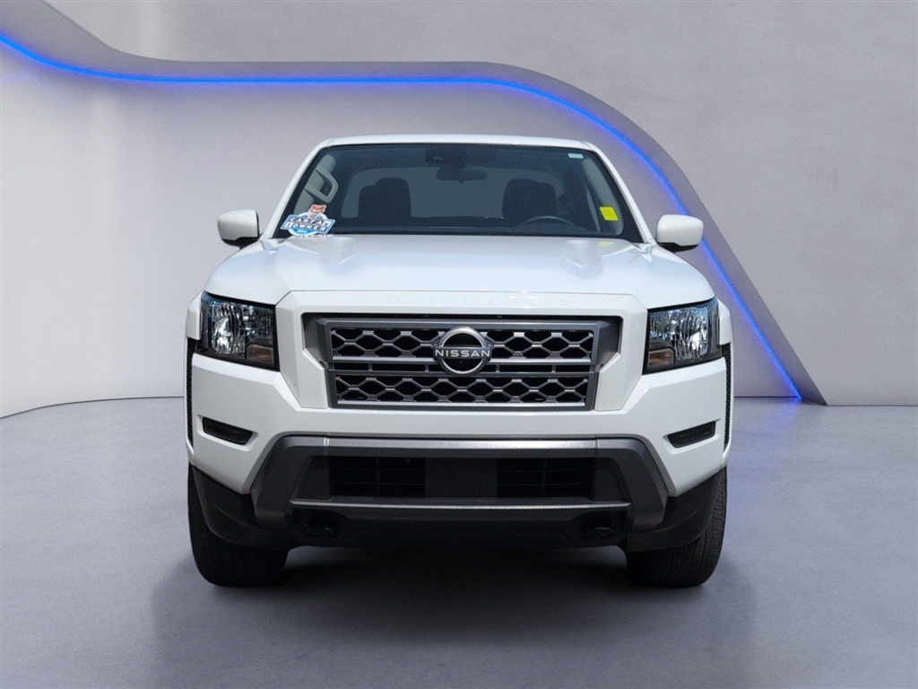 Used 2023 Glacier White Nissan SV image 13