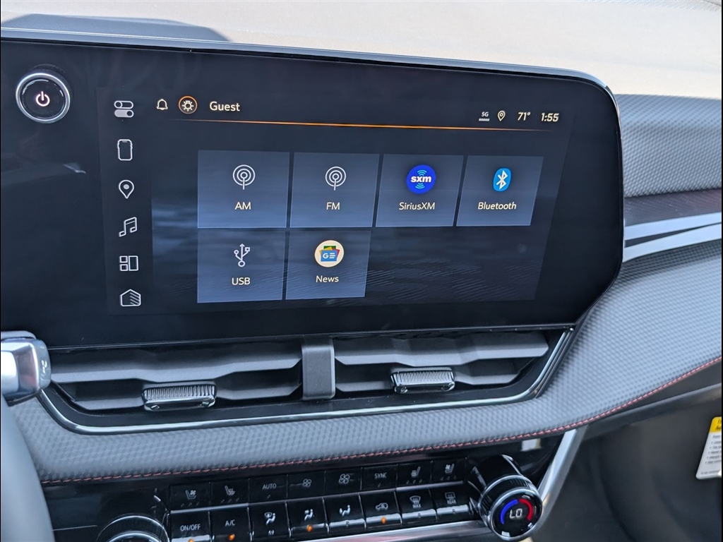 New 2026 Polar White Tricoat Chevrolet RS image 13