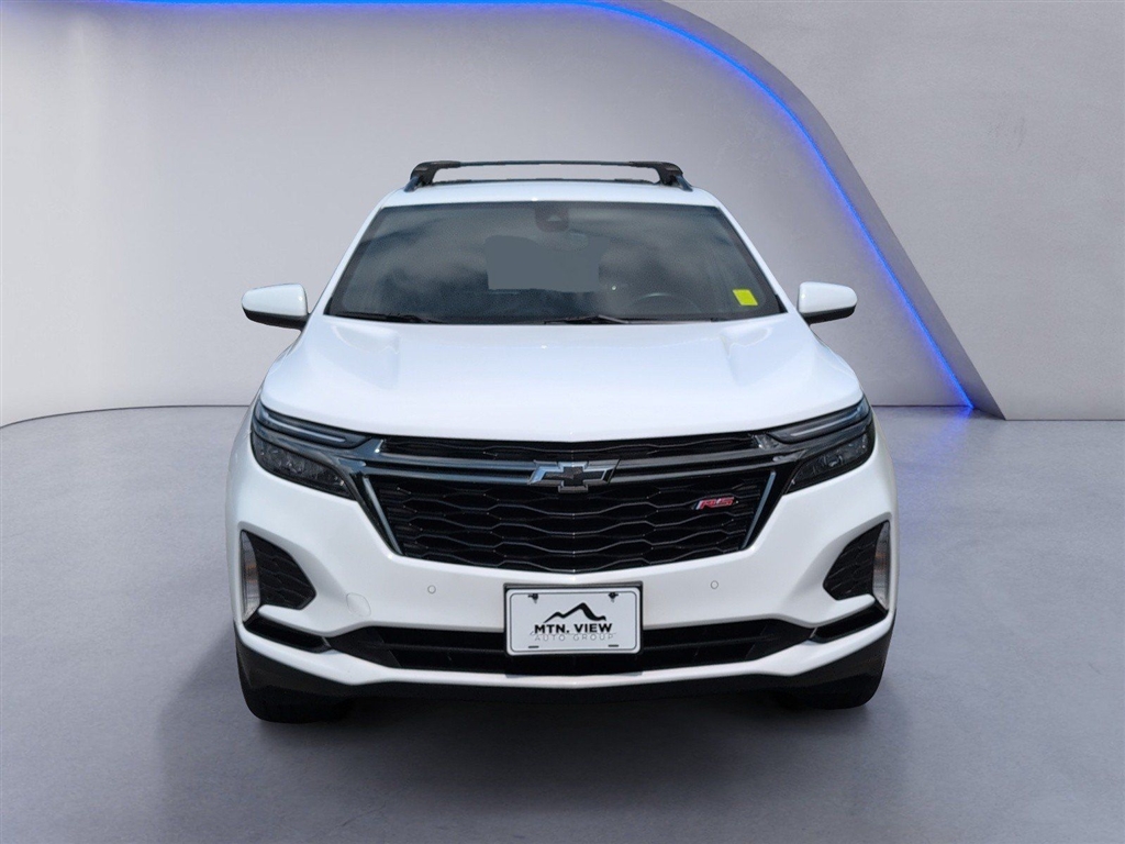 Used 2023 Iridescent Pearl Tricoat Chevrolet RS image 13