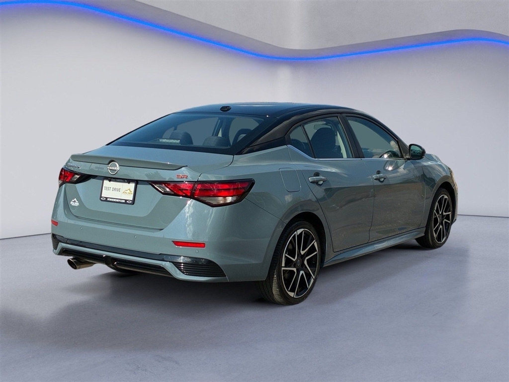 Used 2024 Atlantic Gray Metallic/Super Black Nissan SR image 13