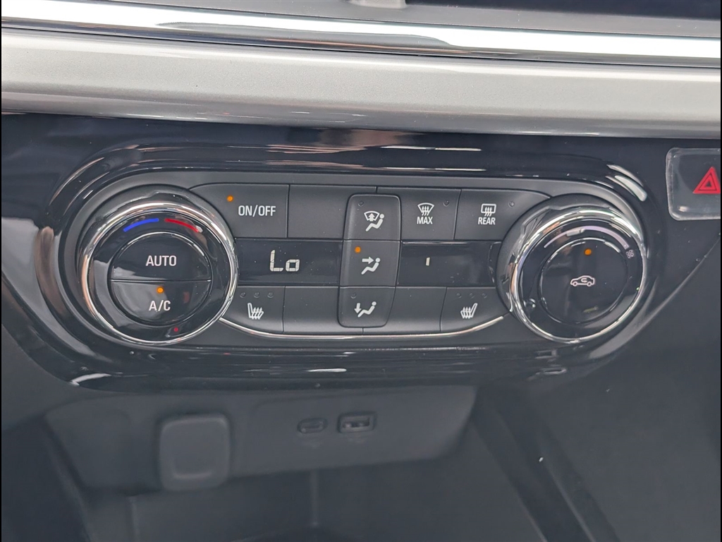 New 2026 Mosaic Black Metallic Chevrolet LT image 13