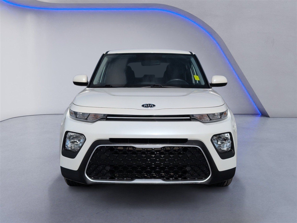 Used 2020 Snow White Pearl Kia LX image 13