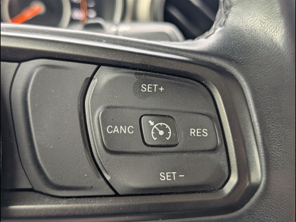 Used 2018 Billet Silver Metallic Clear Coat Jeep Sport S image 14