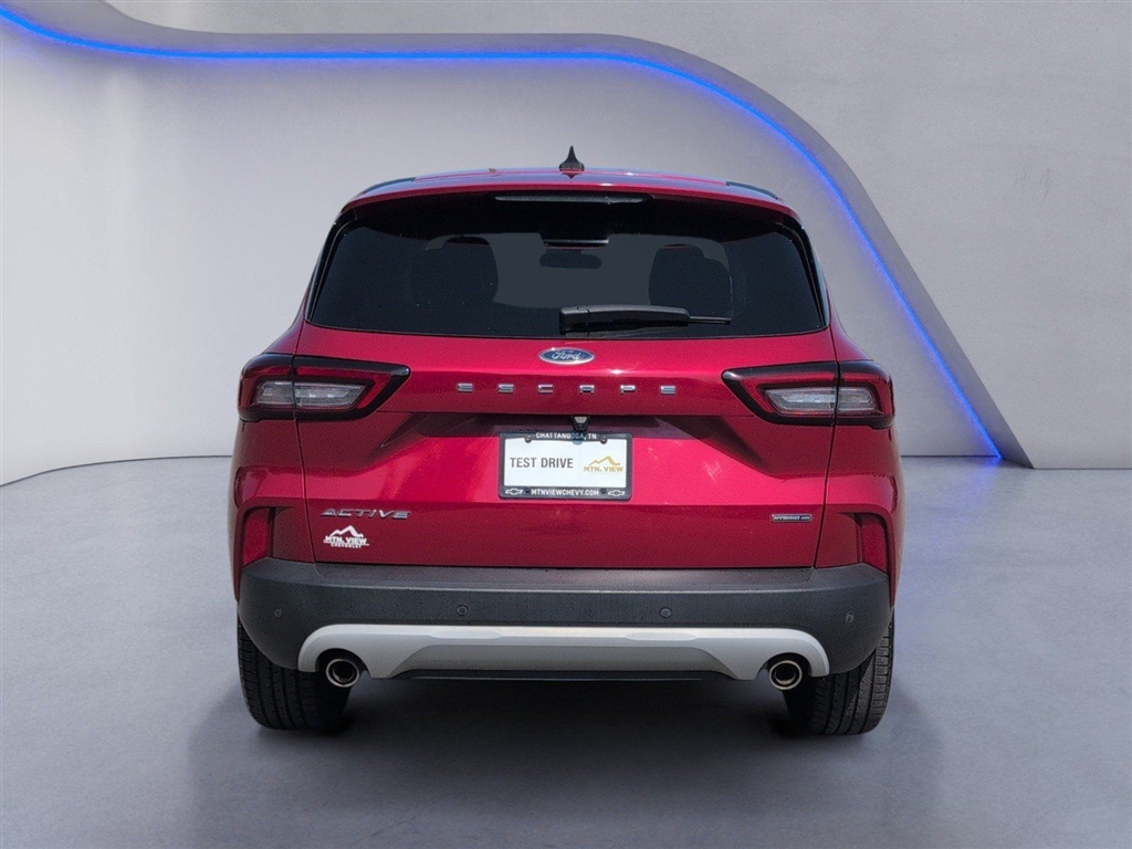 Used 2023 Rapid Red Metallic Tinted Clearcoat Ford Active image 14