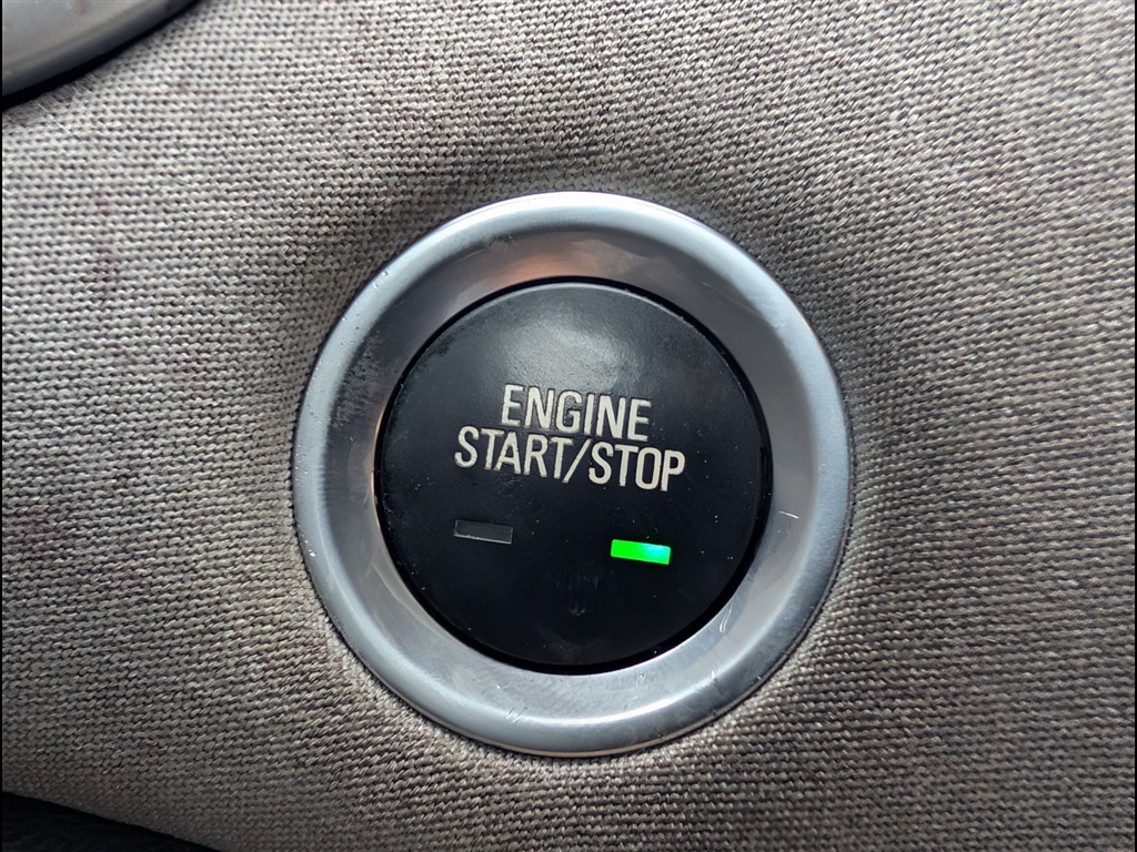 Used 2022 Mineral Gray Metallic Chevrolet LT image 14