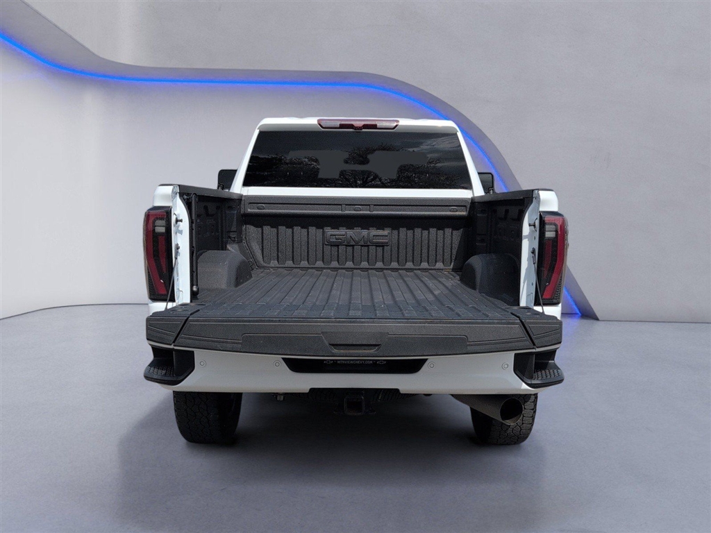 Used 2025 Summit White GMC AT4 image 14