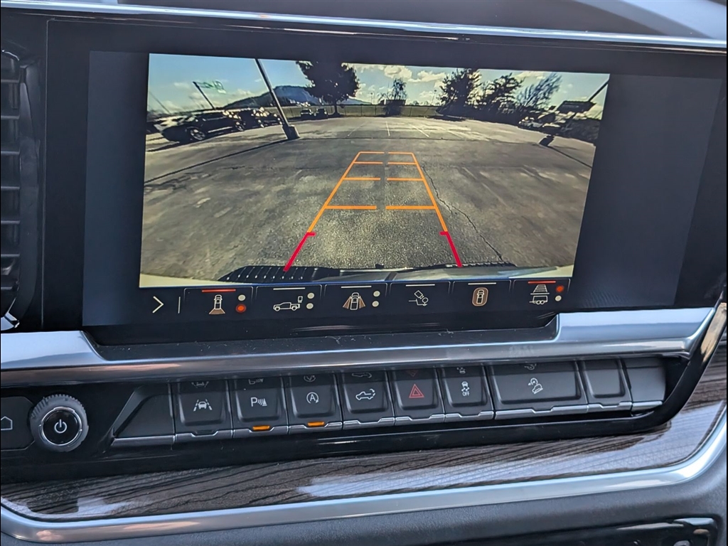 New 2026 Summit White Chevrolet LT Trail Boss image 14