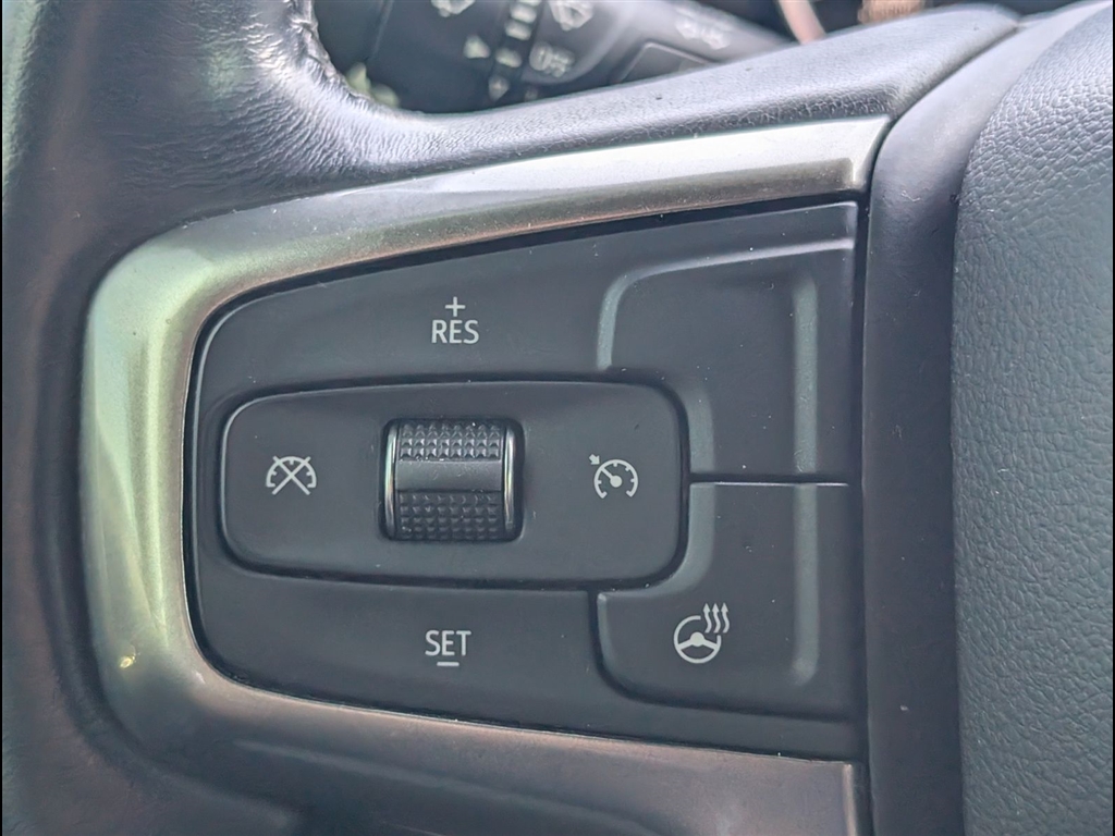 Used 2021 Summit White Chevrolet RST image 14