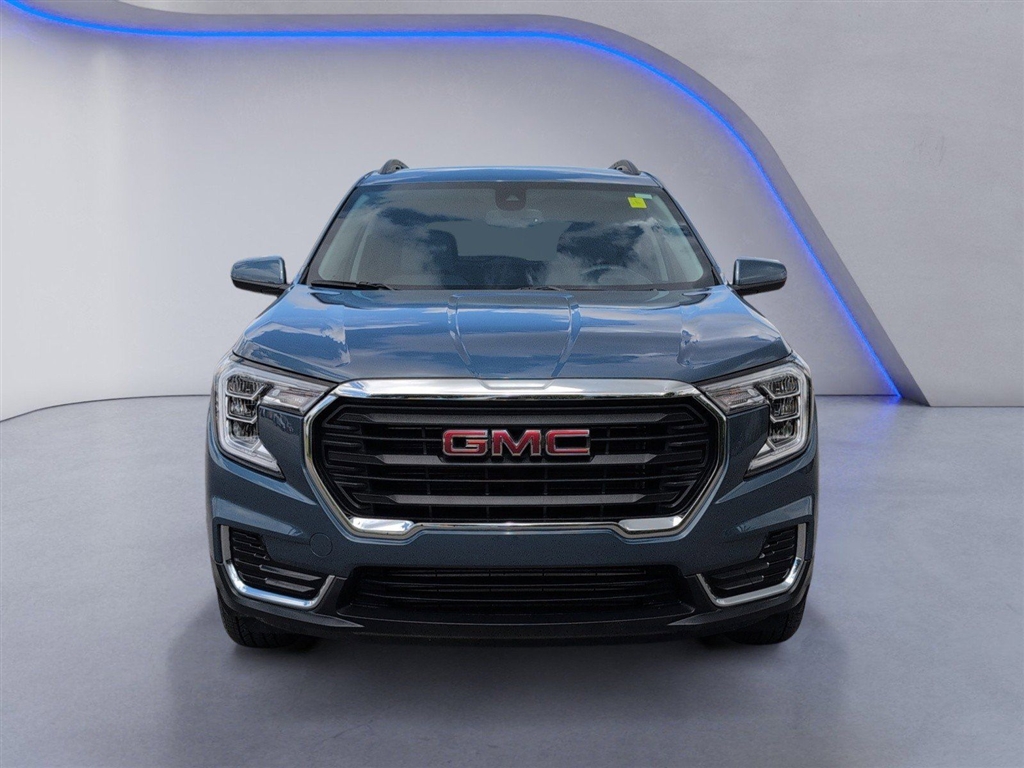 Used 2024 Riptide Blue Metallic GMC SLE image 14