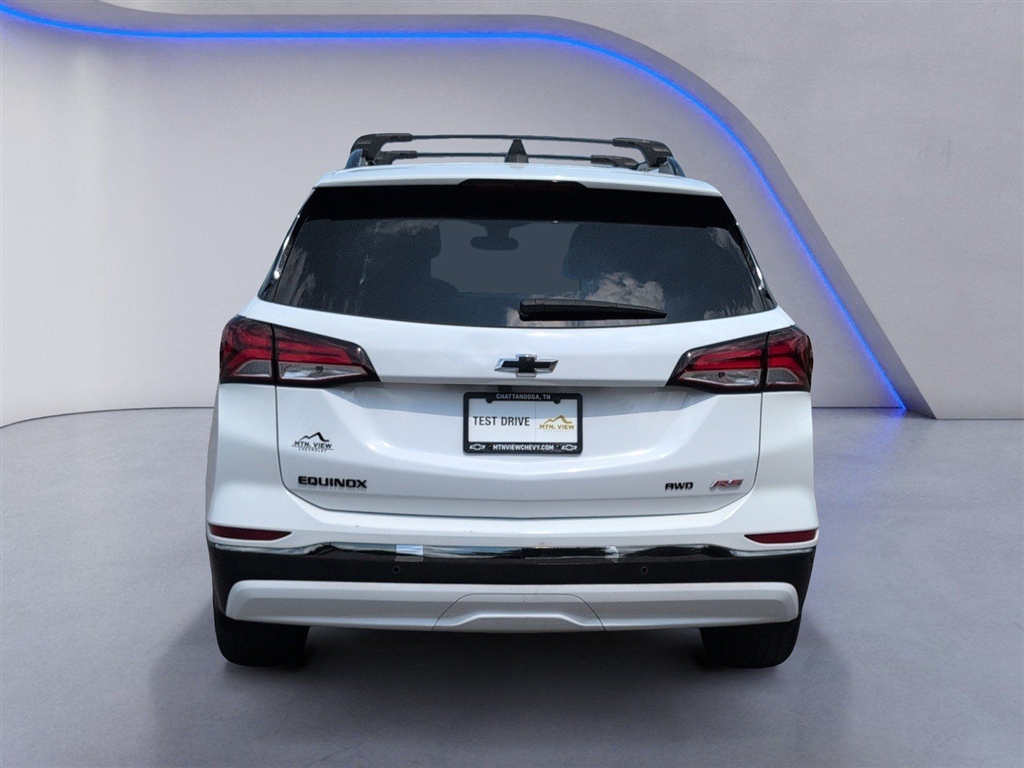Used 2023 Iridescent Pearl Tricoat Chevrolet RS image 14