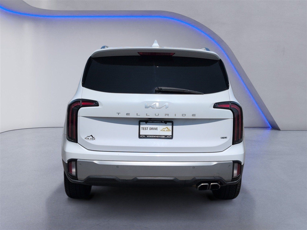 Used 2023 Glacial White Pearl Kia SX image 14