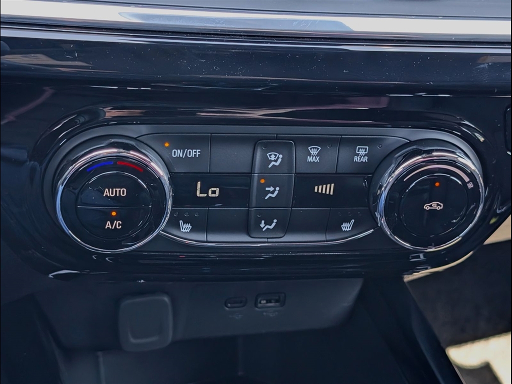 New 2026 Summit White Chevrolet RS image 14