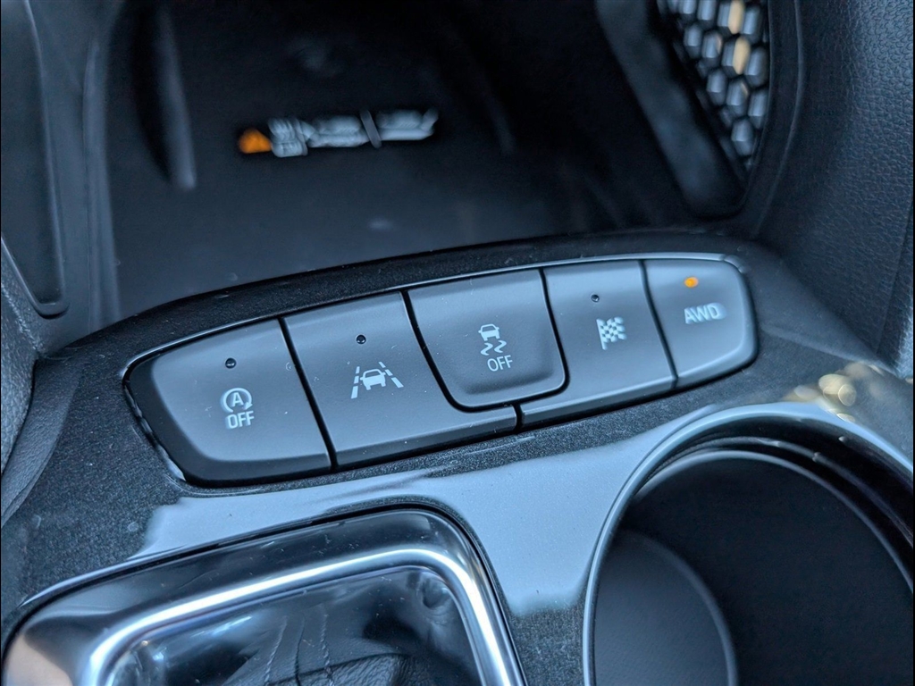 New 2026 Iridescent Pearl Tricoat Chevrolet ACTIV image 14