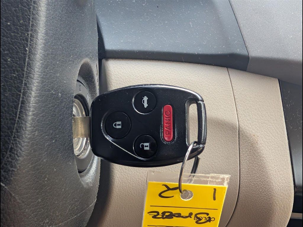 Used 2012 Polished Metal Metallic Honda LX image 15