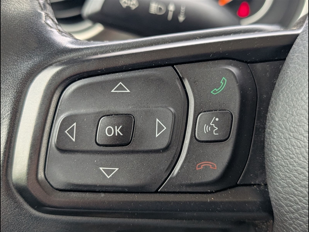 Used 2018 Billet Silver Metallic Clear Coat Jeep Sport S image 15