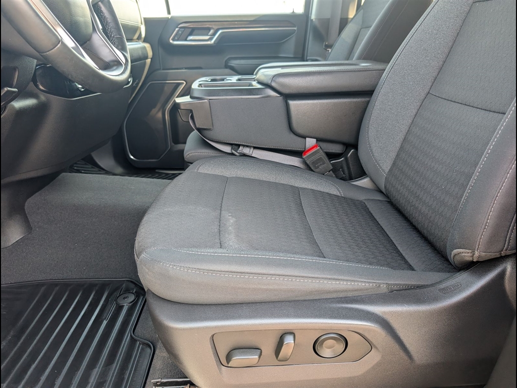 Used 2024 Black Chevrolet LT image 15