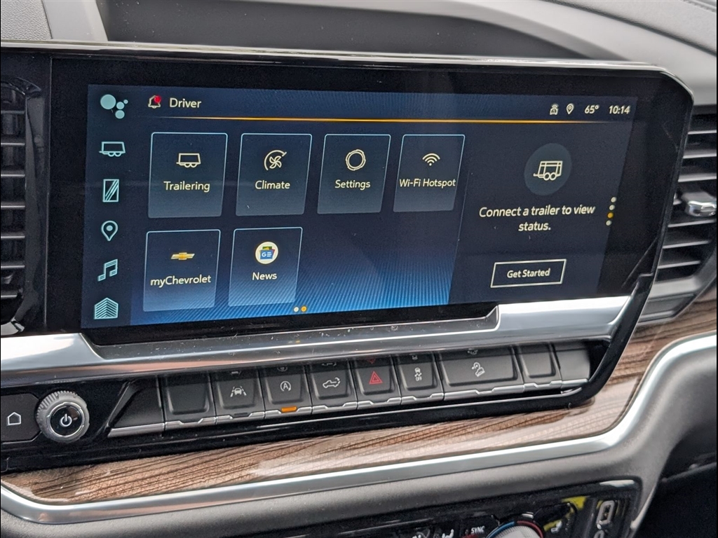 New 2026 Summit White Chevrolet LT image 15