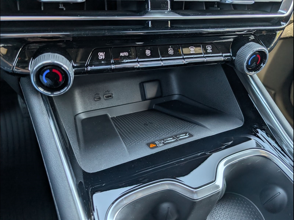 New 2026 Lakeshore Blue Metallic Chevrolet LT image 15