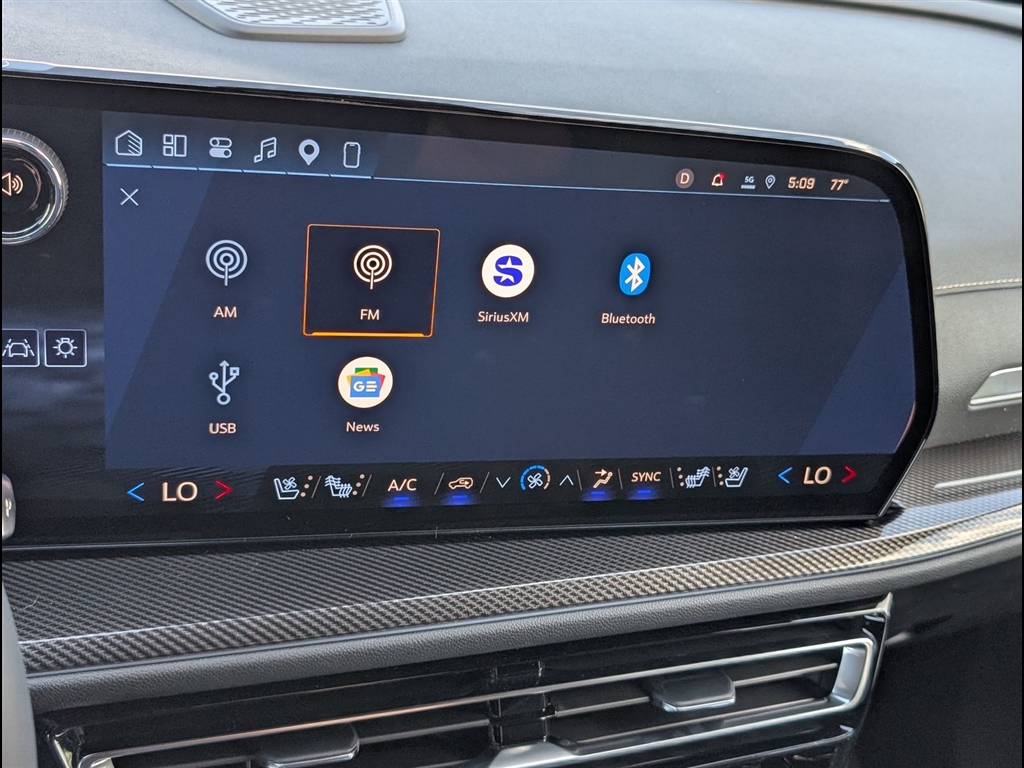 New 2026 Polar White Tricoat Chevrolet High Country image 15