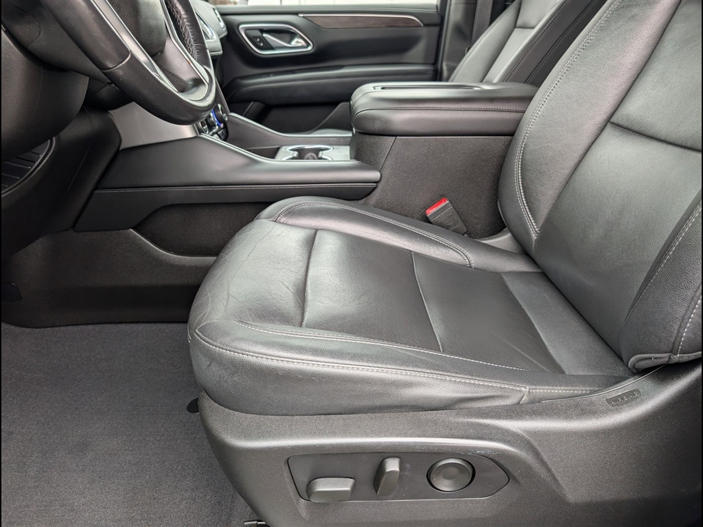 Used 2021 Satin Steel Metallic Chevrolet LT image 15