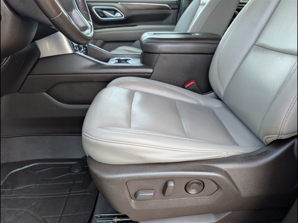 Used 2021 Shadow Gray Metallic Chevrolet Z71 image 15