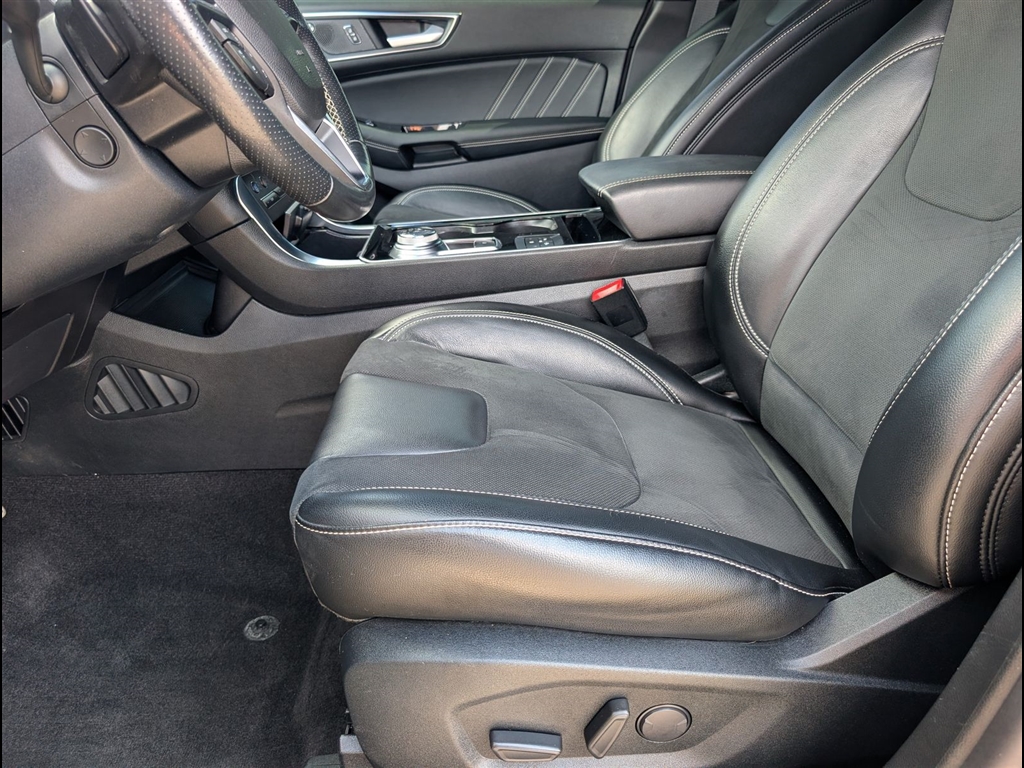 Used 2020 Agate Black Ford ST image 15