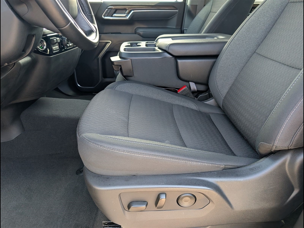 Used 2026 Black Chevrolet RST image 15