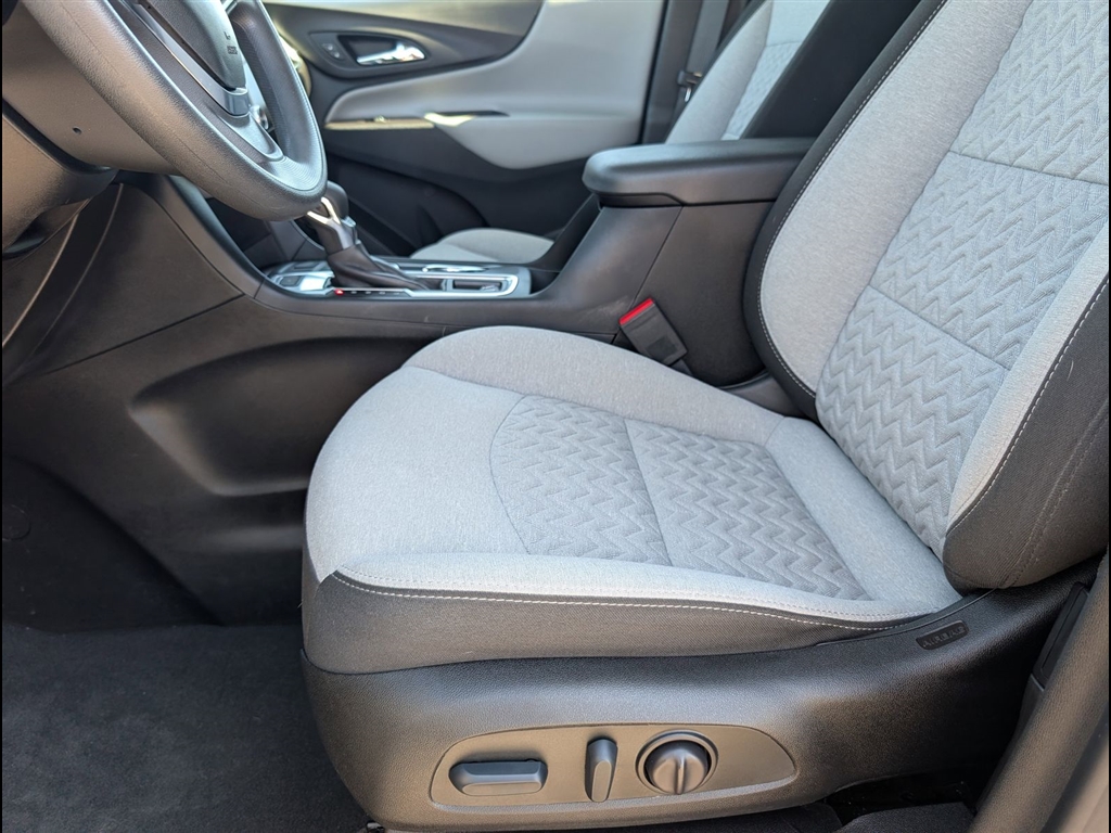 Used 2022 Iron Gray Metallic Chevrolet LT image 15