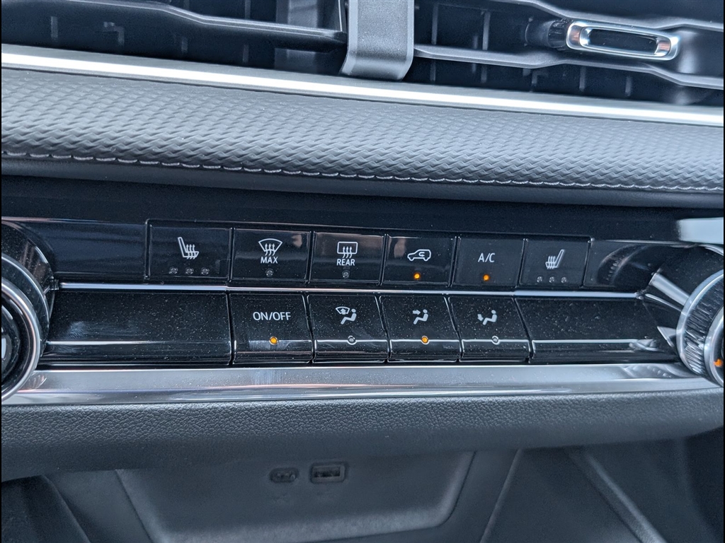 New 2026 Mosaic Black Metallic Chevrolet LT image 15