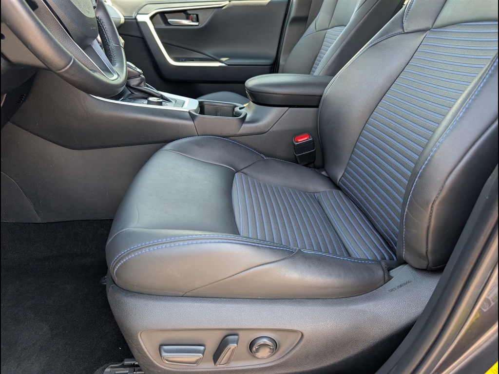 Used 2023 Magnetic Gray Metallic W/Midnight Black Metallic R Toyota XSE image 15