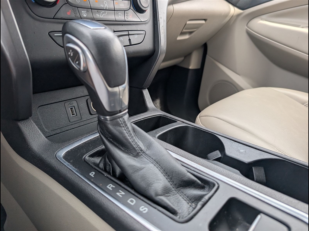 Used 2019 Sedona Orange Ford SEL image 16