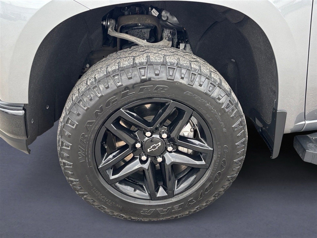 Used 2020 Satin Steel Metallic Chevrolet Custom Trail Boss image 16