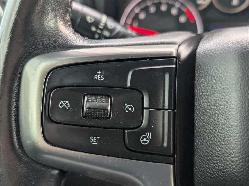 Used 2021 Summit White Chevrolet RST image 16