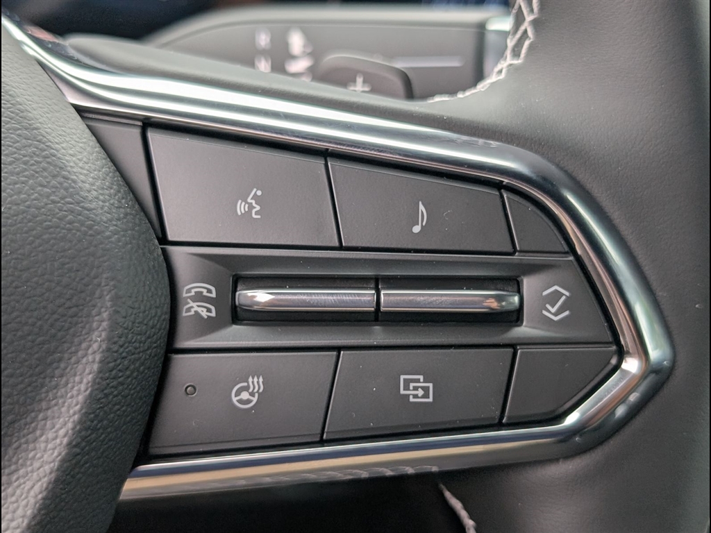 New 2026 Polar White Tricoat Chevrolet LT image 16