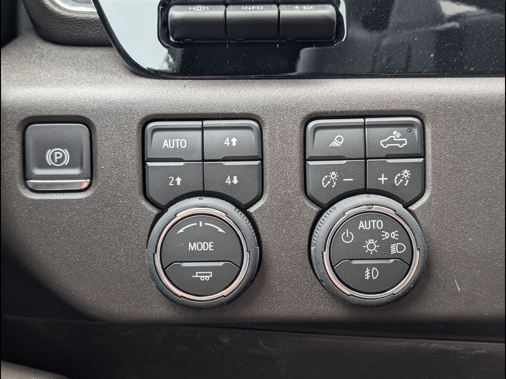 New 2026 Polar White Tricoat Chevrolet LTZ image 16