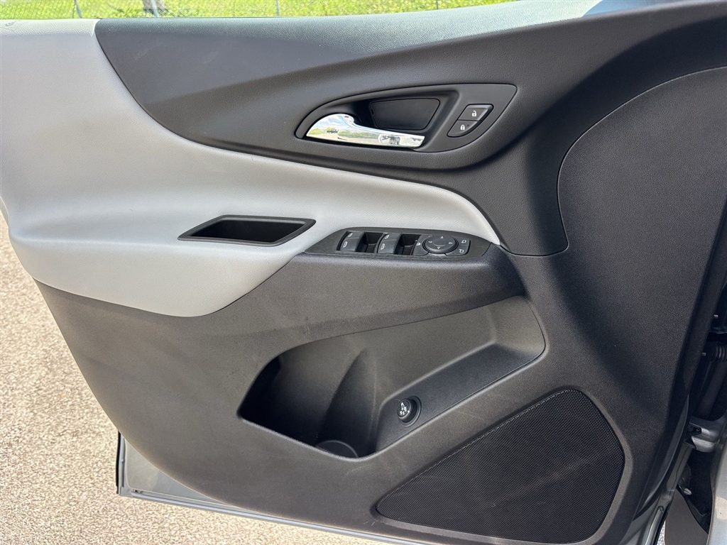 Used 2023 Sterling Gray Metallic Chevrolet LT image 16