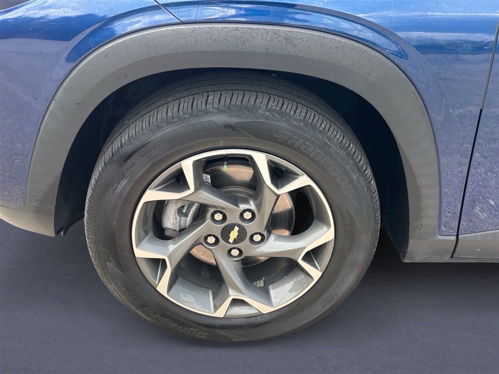 Used 2024 Blue Glow Metallic Chevrolet LT image 16