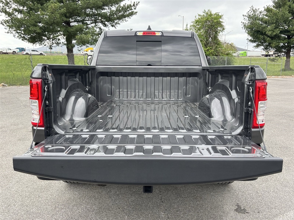 Used 2024 Granite Crystal Metallic Clear Coat RAM Tradesman image 17