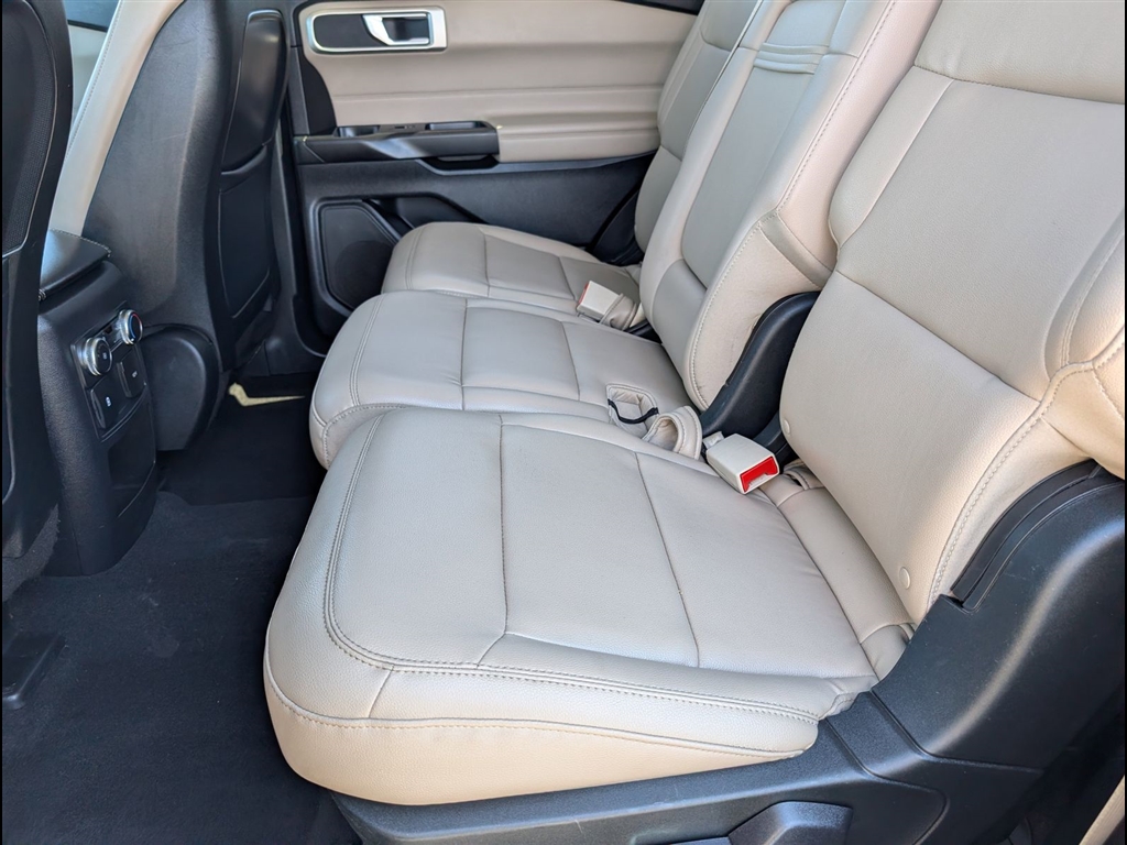 Used 2020 Agate Black Ford XLT image 17